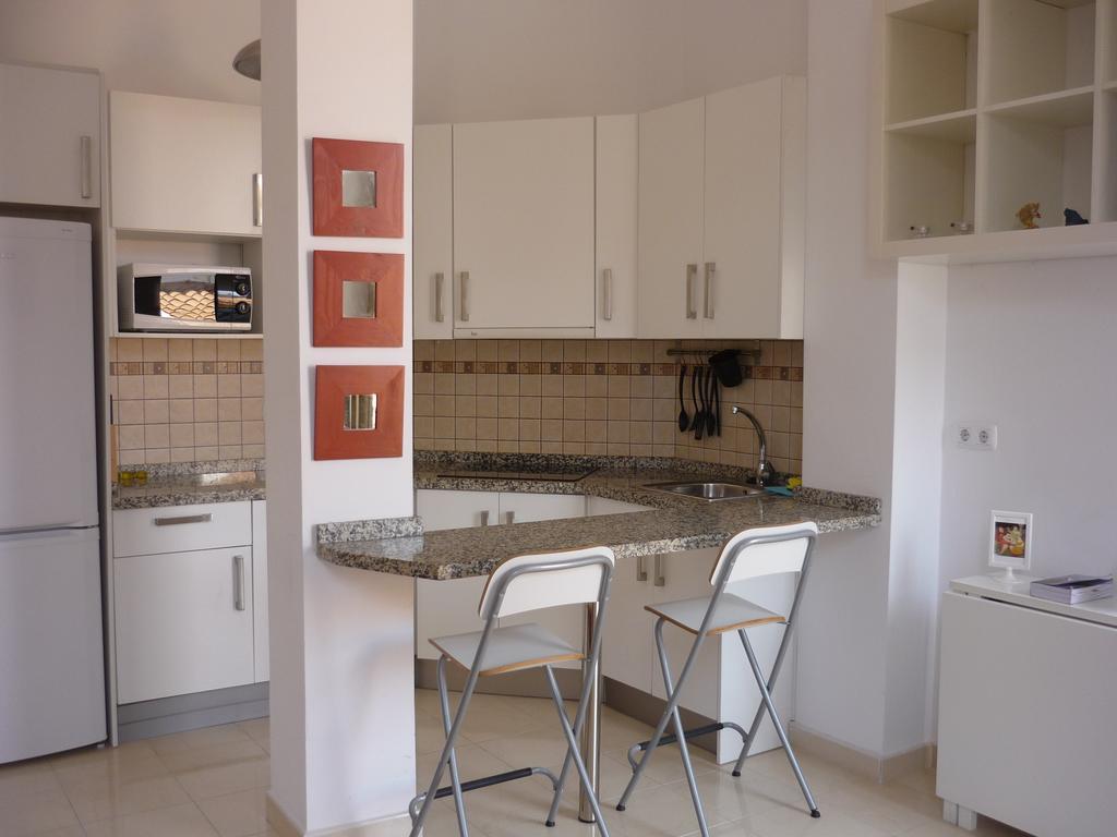 Malama Apartamentos Turisticos Малага Стая снимка