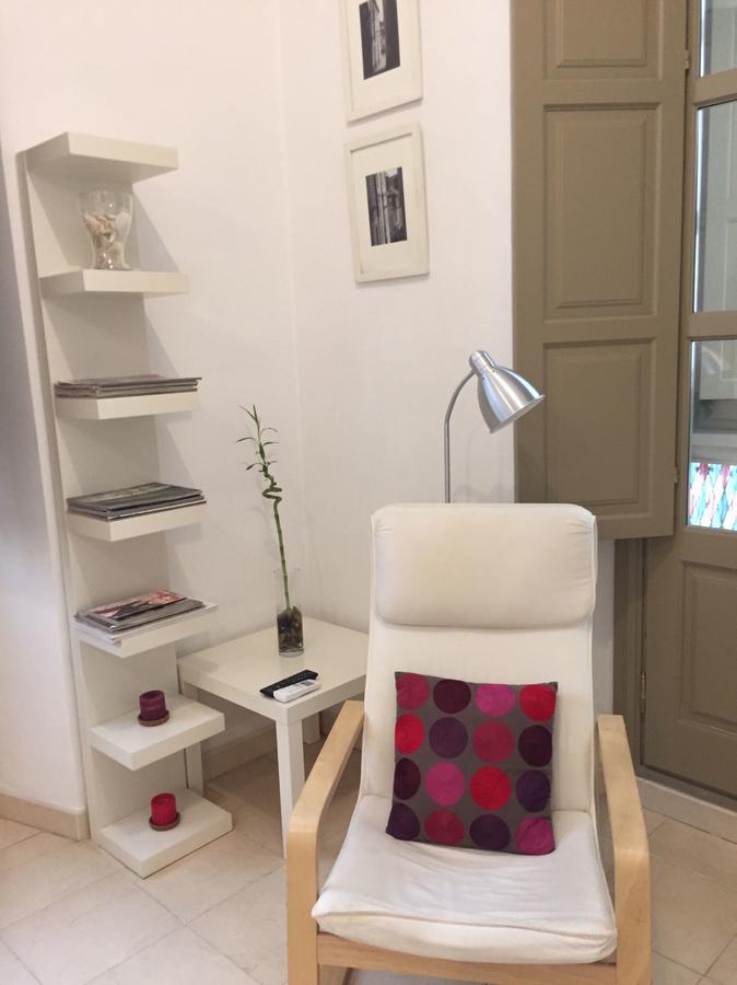 Malama Apartamentos Turisticos Малага Екстериор снимка