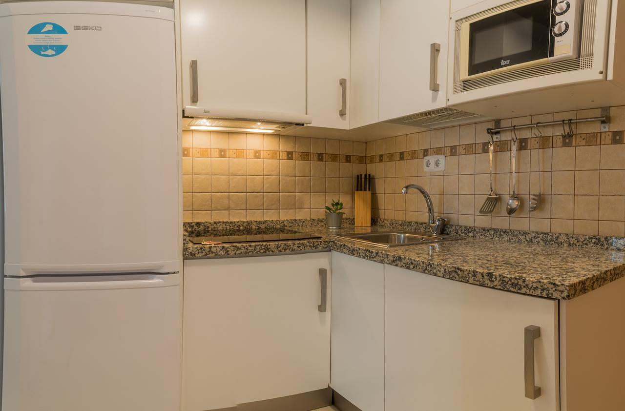 Malama Apartamentos Turisticos Малага Екстериор снимка